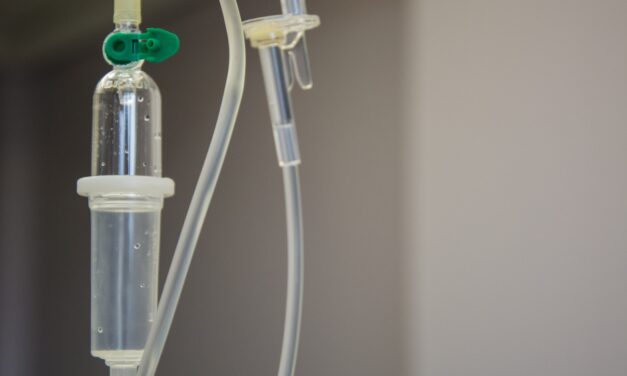 The Connection Between Financial Health and Mindfulness: How to Improve Both