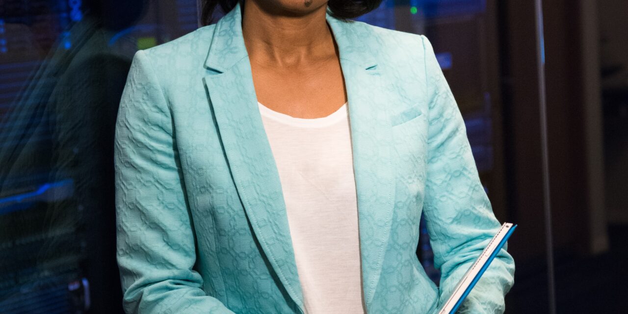 The Top 5 Empowering Books for Women on a Budget